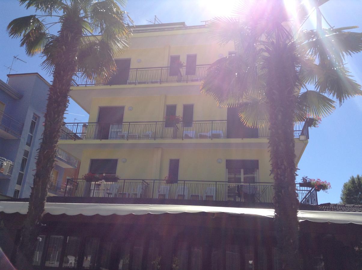 Hotel Helvetia Eraclea Mare Dış mekan fotoğraf